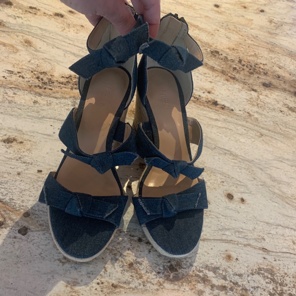 Denim look with ankle strap sandals